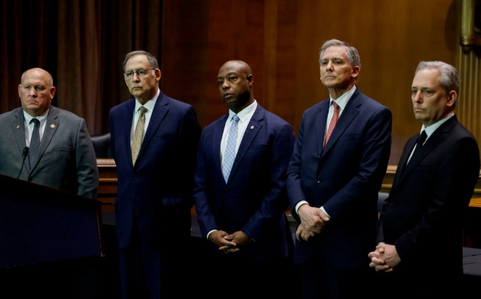 从纽约到华盛顿,美国反加密势力正在遭到全面清算