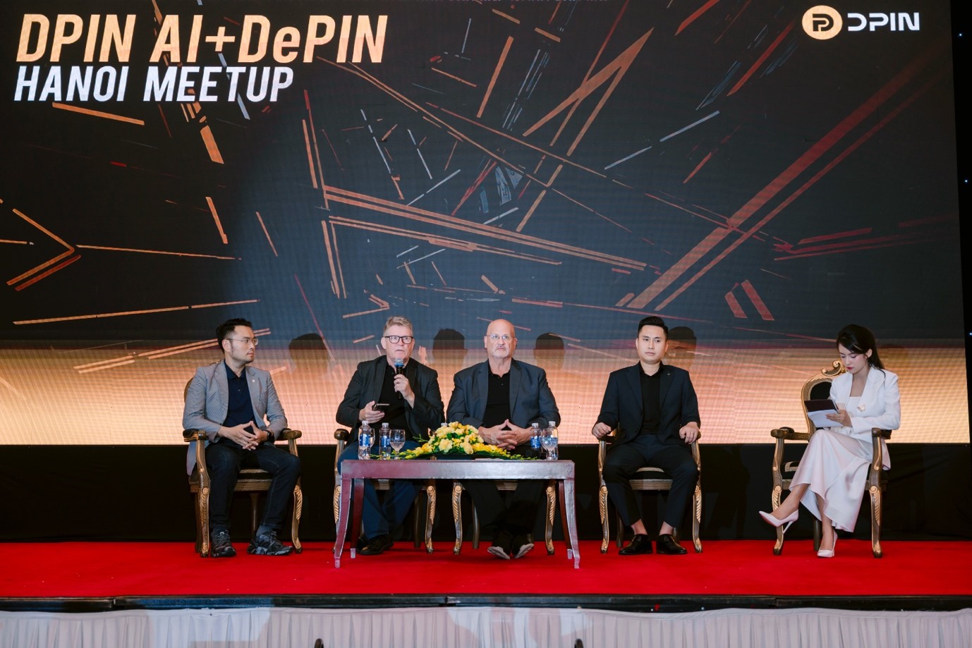 DPIN河内AI DePIN峰会：共绘蓝图，加速构建去中心化AI基础设施新生态